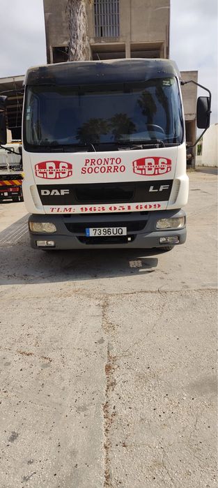 DAF LF 180 pronto-socorro/reboque