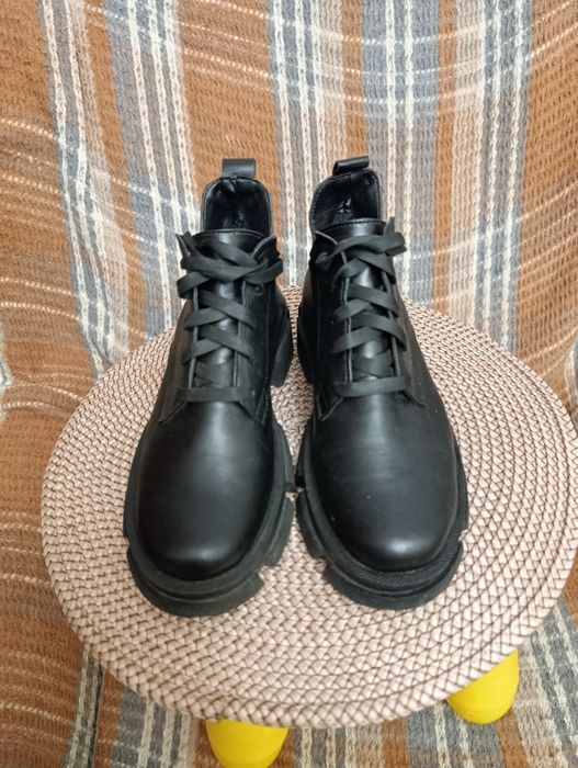 Женские кожаные ботинки,38