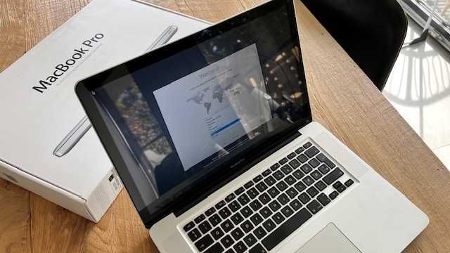 MacBook Pro 15.4” (Mid 2012), Intel Core i7 (quad-core), 500 GB HDD