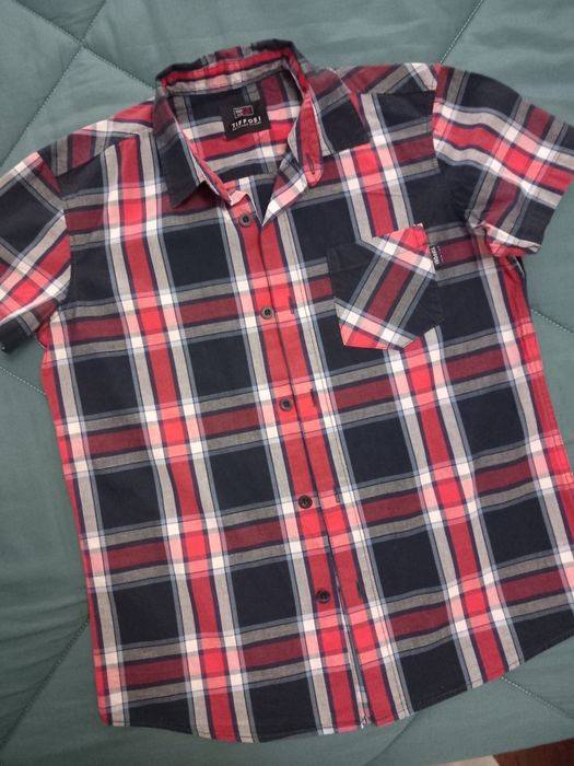 Camisa Xadrez TIFFOSI - T 7/8 Anos - IMPECÁVEL
