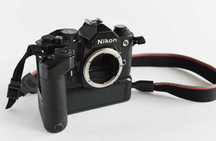 Nikon FM2 wraz z silnikiem MD-12