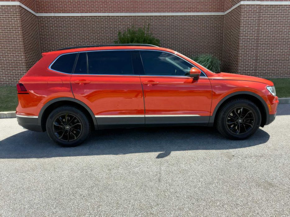 Volkswagen Tiguan      2018