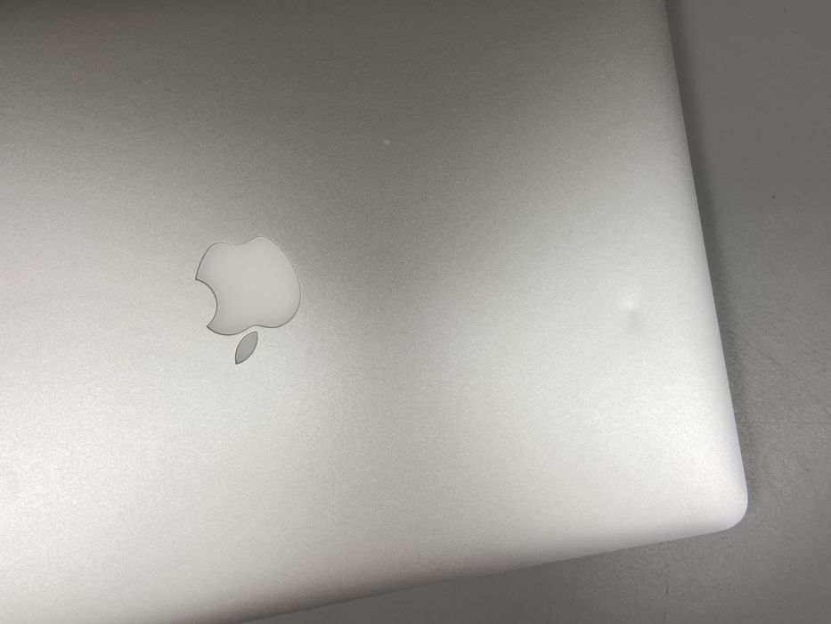 Macbook pro 15 2015 16ГБ 16GB макбук про 15 ноутбук эпл ноутбук 2015