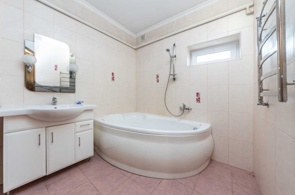 Довгострокова ренда будинку  Осокорки, Нижні Сади