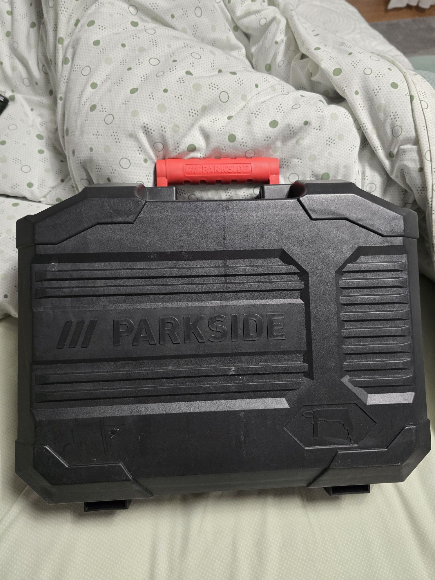 Berbequim Parkside profissional com martelo