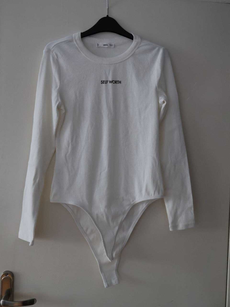 Białe body Mango
