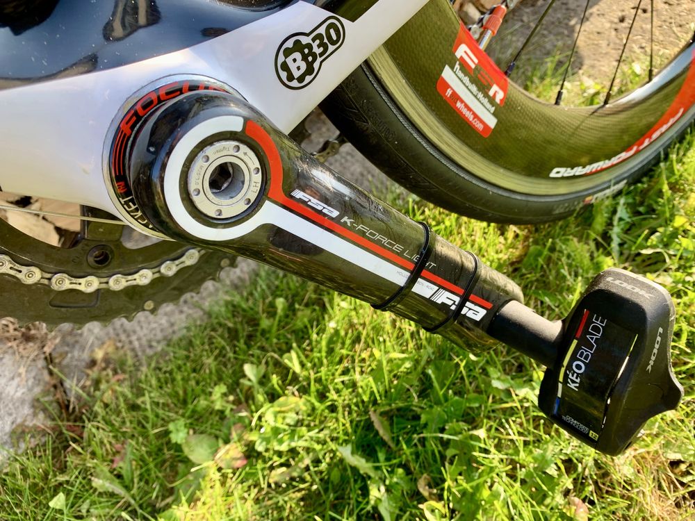 Rower szosowy focus cayo full carbon fsa ultegra