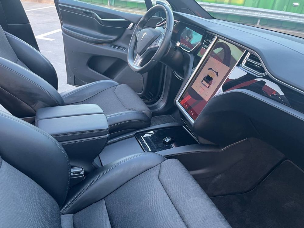 Tesla Model X Dual Motor