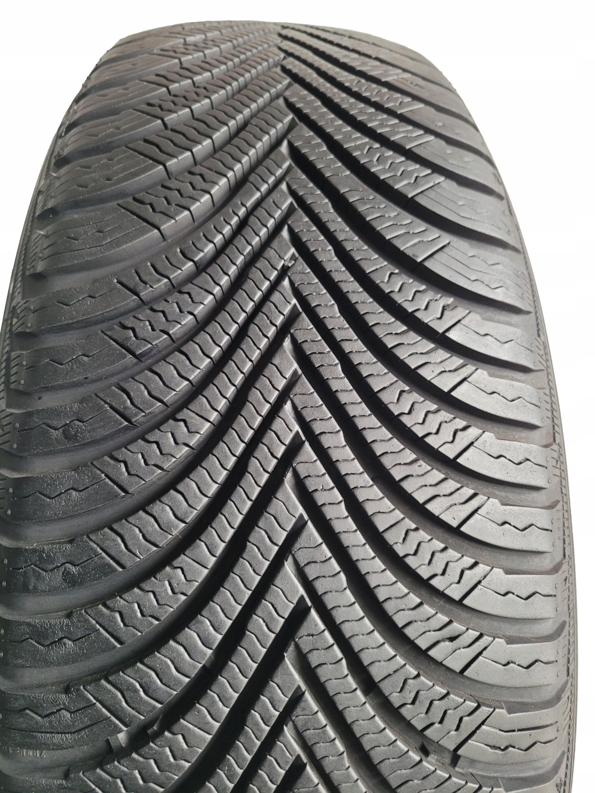 Michelin alpin 5 215/65 R17 99H 8mm