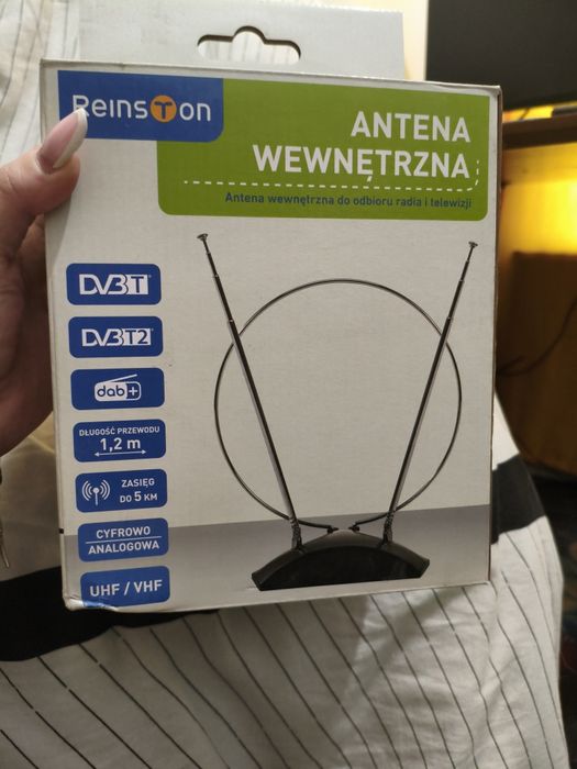Antena wewnętrzna do radia i tv