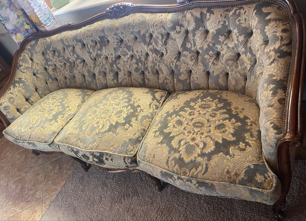 Sofa trzyosobowa