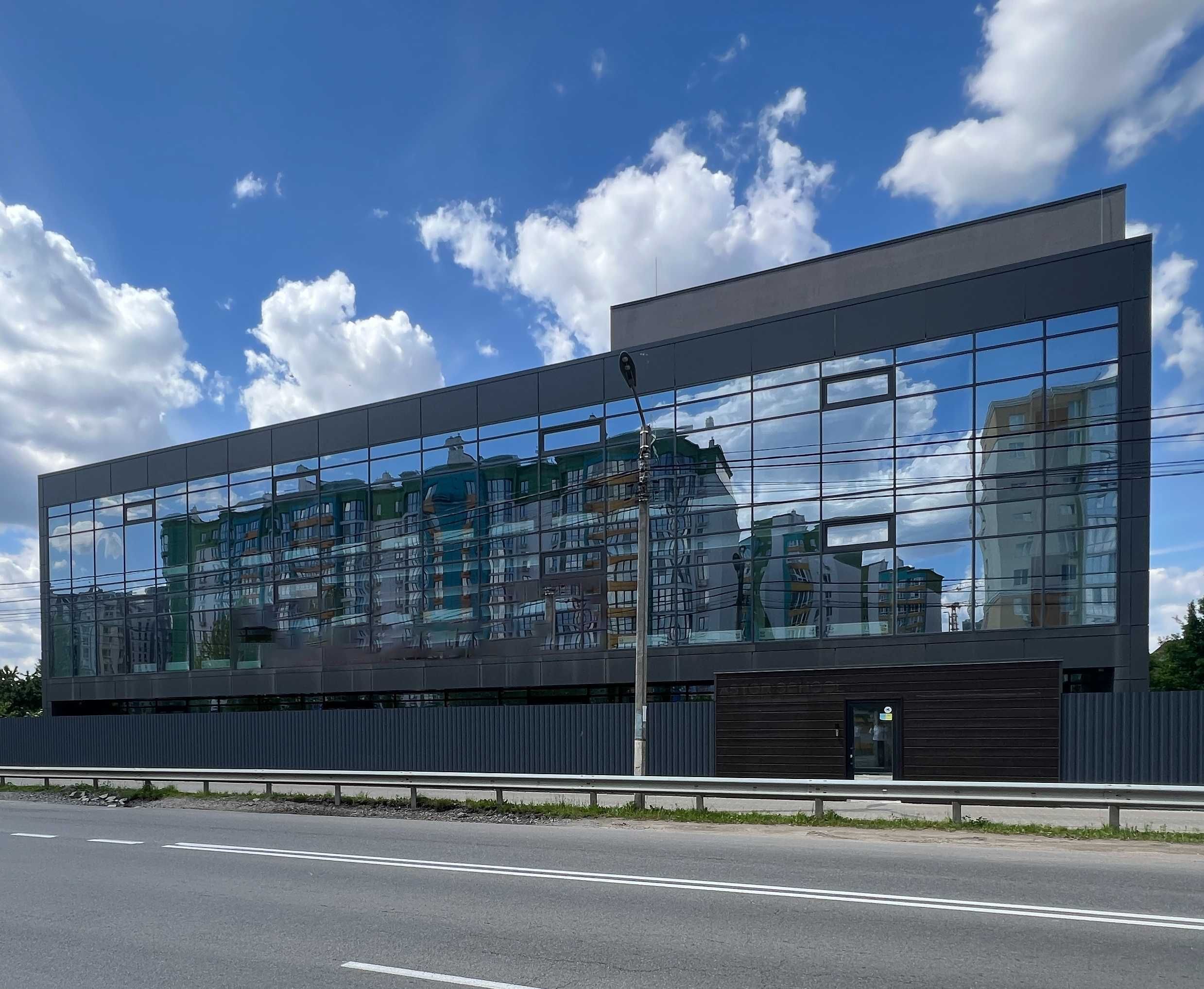 ОСБ 1260 м², Крюківщина – 4 поверхи, парковка, своя територія