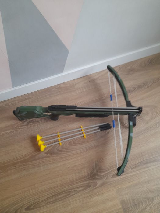 Дитячий іграшковий арбалет