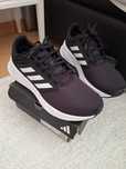 Tenis adidas tam 44