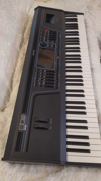 Ketron SD 9 Pro Live + style podkłady