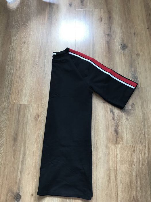 Sukienka firmy zara rozmiar s