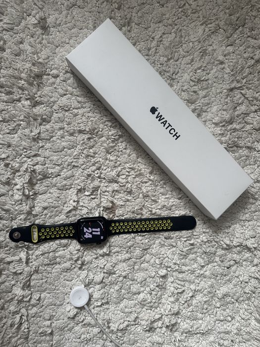 Apple watch SE 44MM