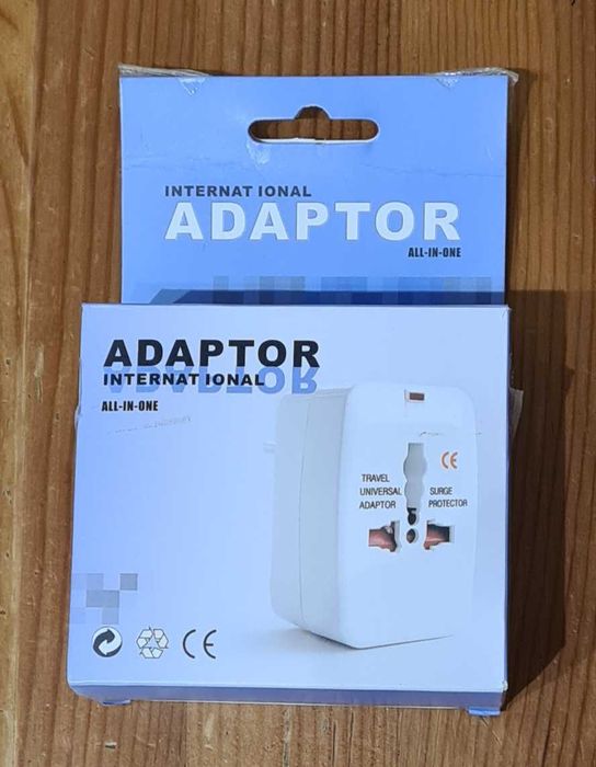 Adaptador de Tomada de Viagem NOVO!