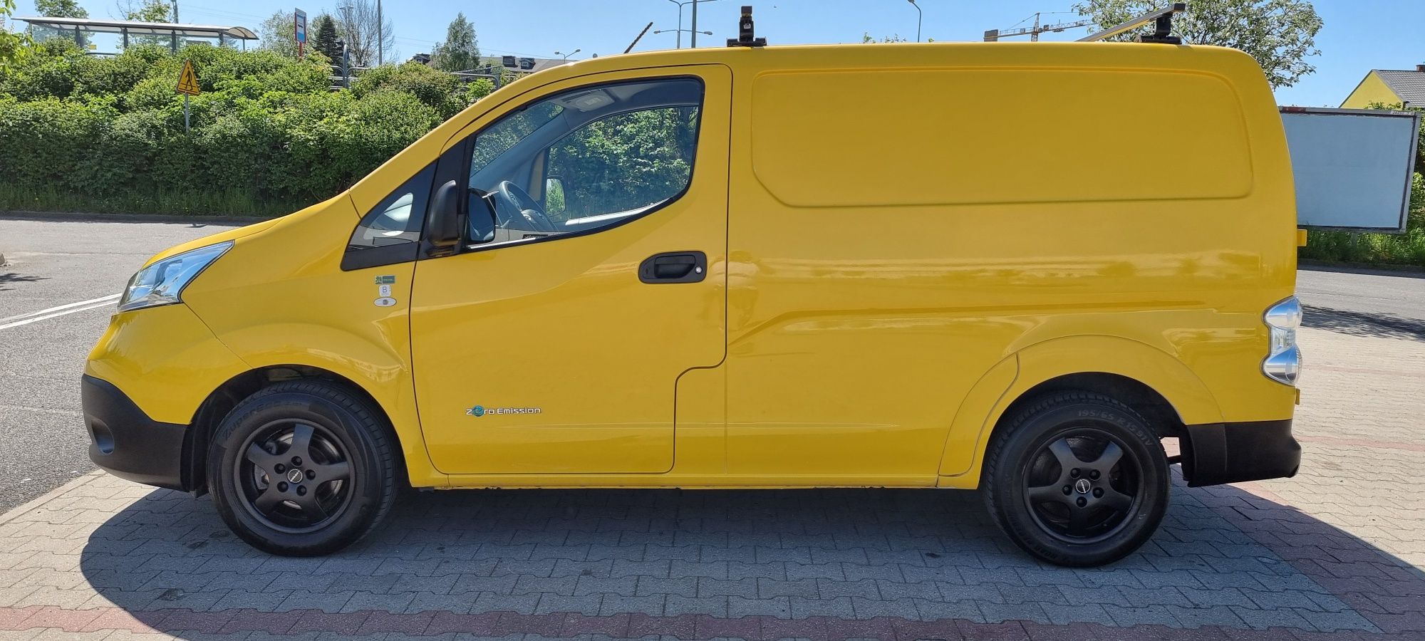 Nissan e-nv200 elektryczny