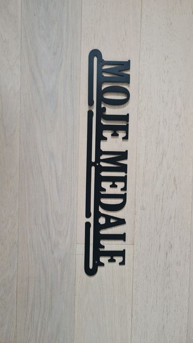 Metalowy wieszak Moje Medale