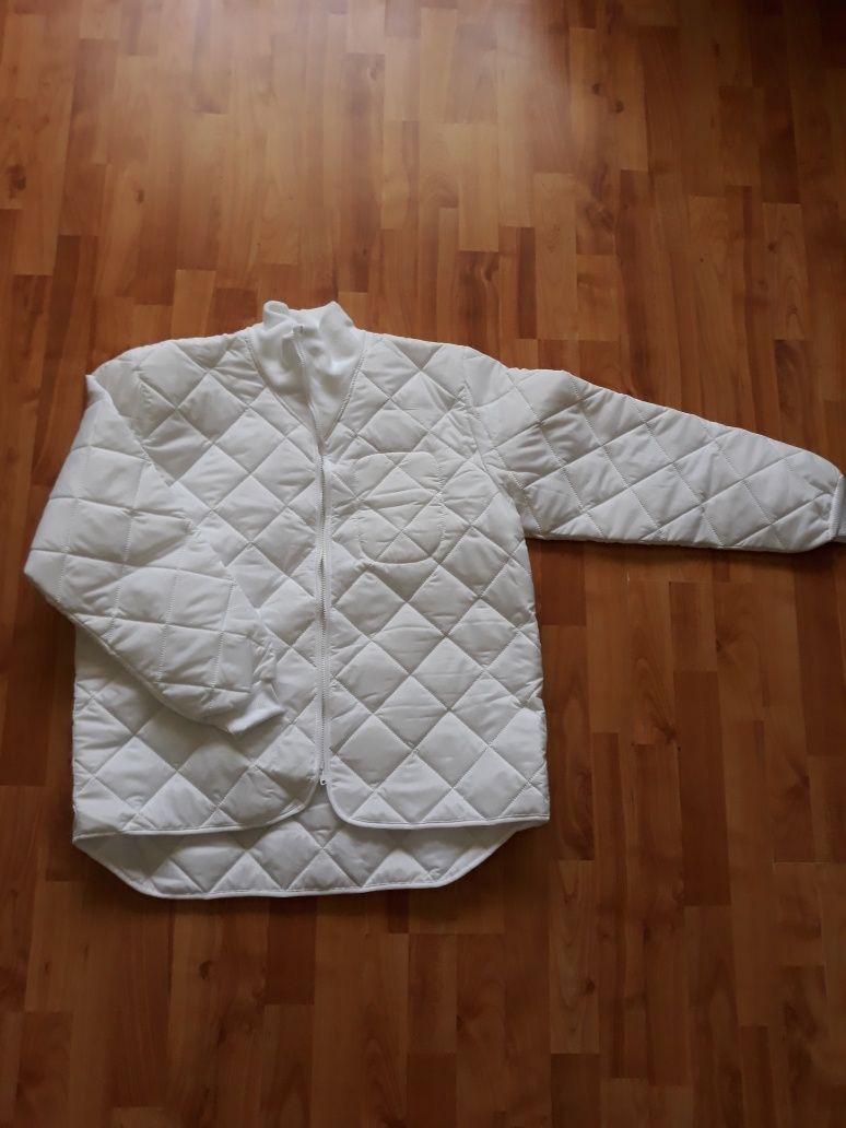 Жилетка/куртка білого кольору, спецодяг