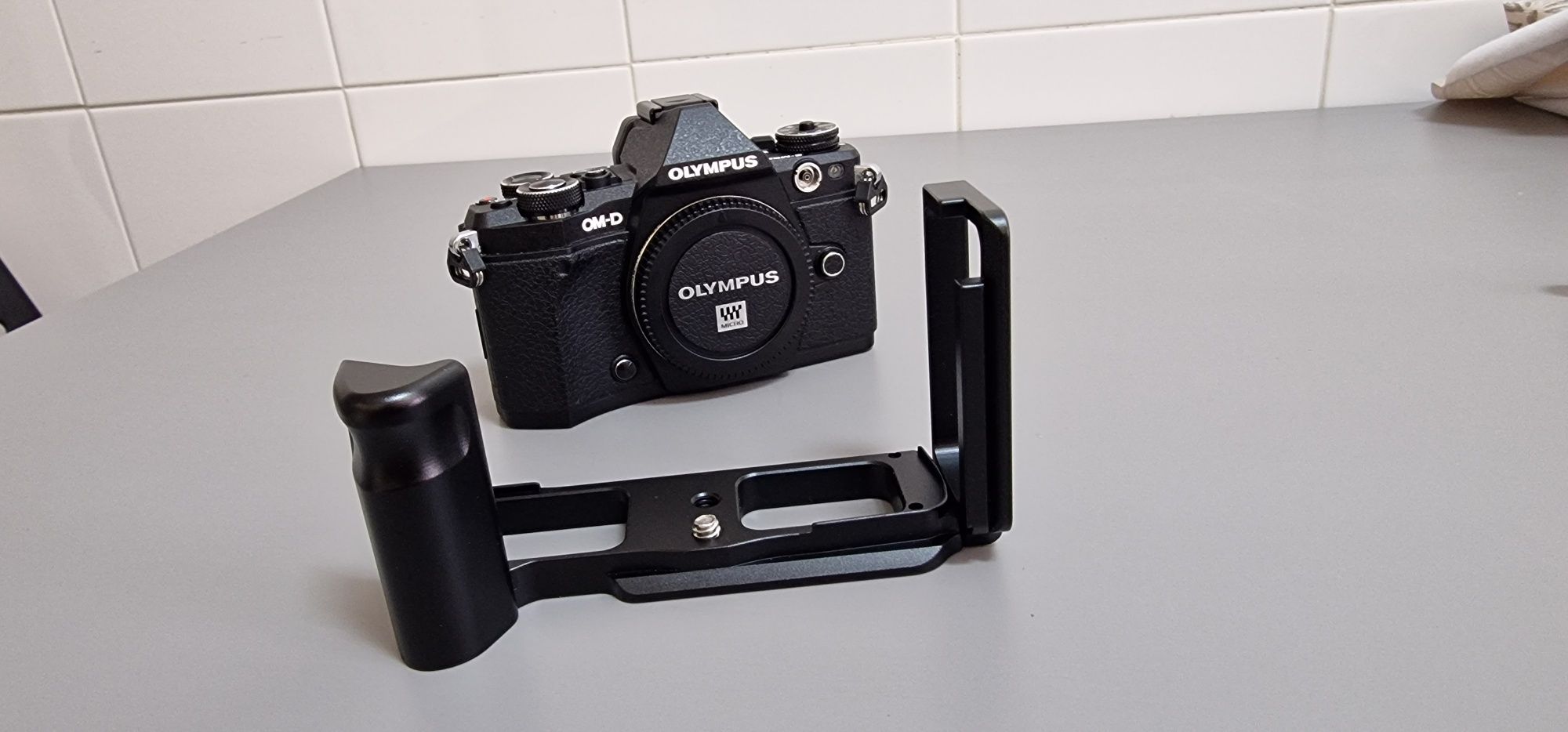 Maquina fotográfica Olympus E-m5 Mark II