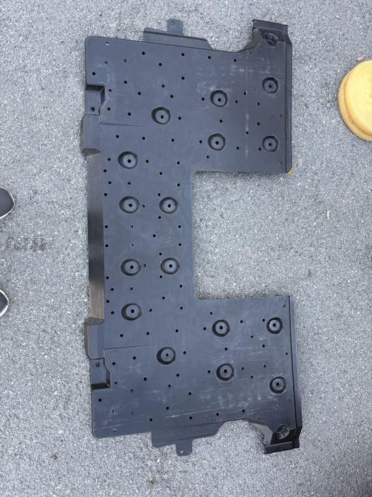 Захист днища Nissan Ariya