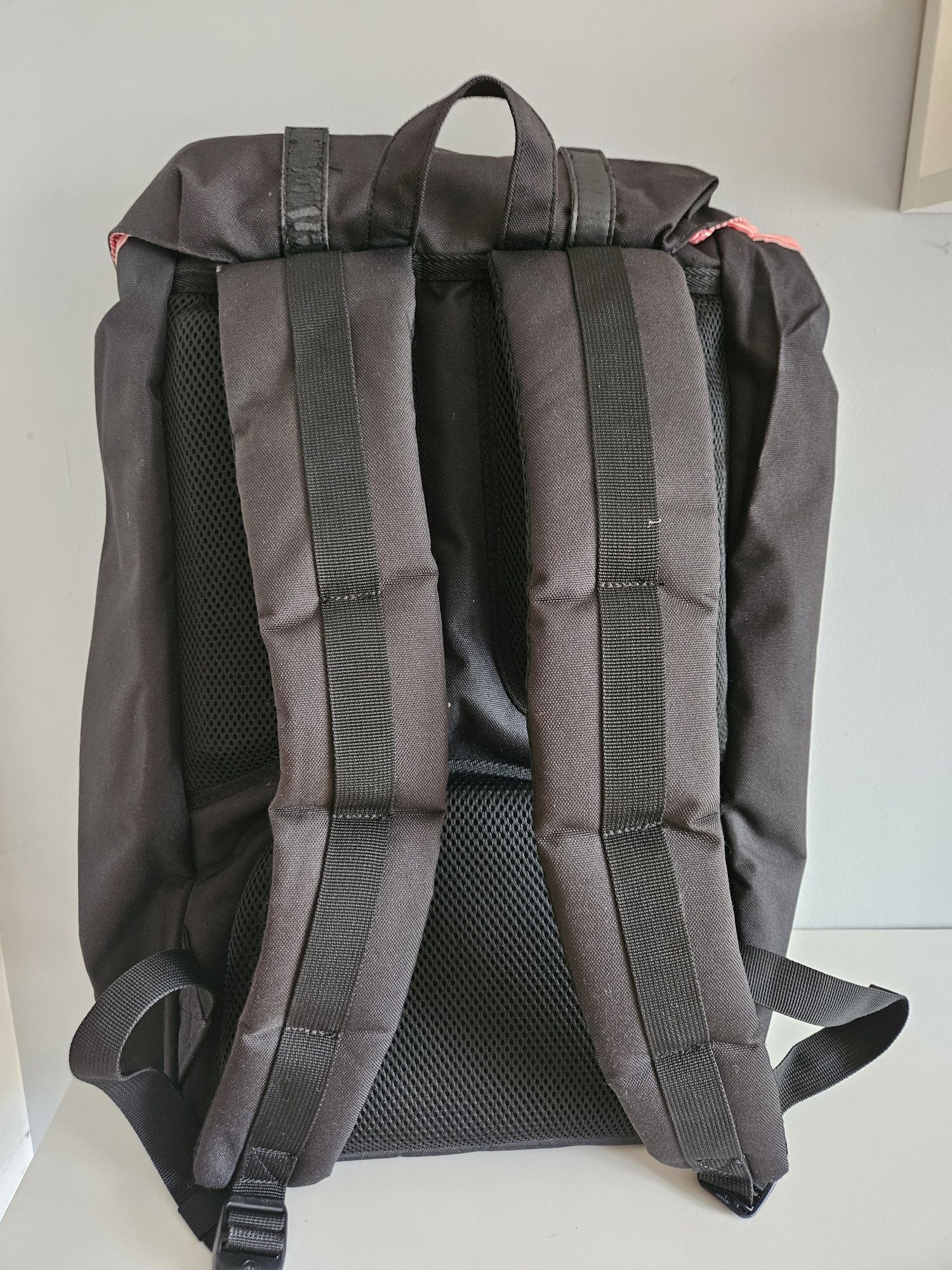 Plecak Herschel Little America 25 L