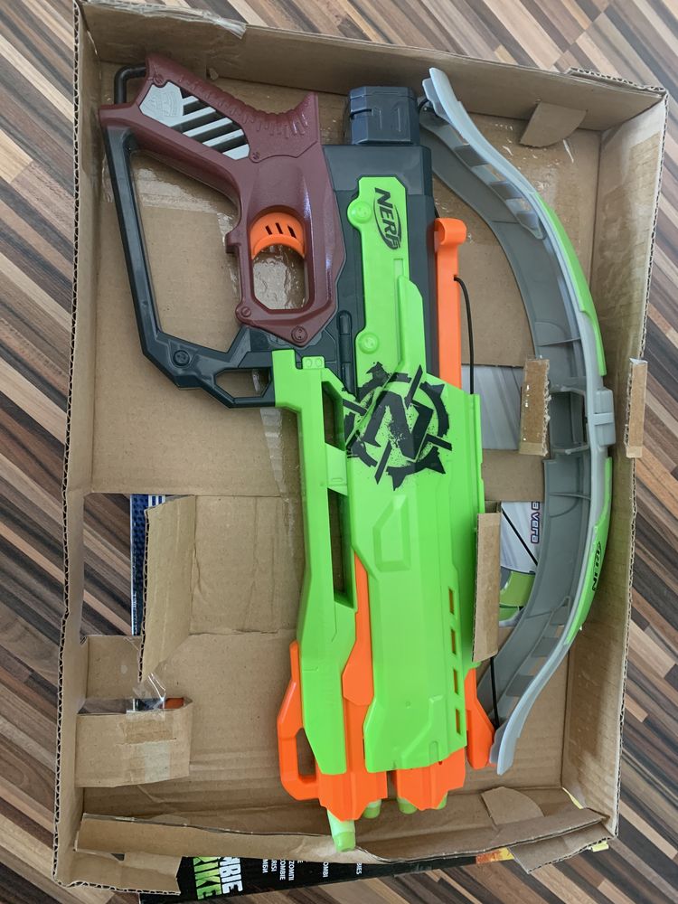 Nerf Zombie Strike