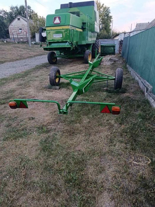 Зернозбиральний комбайн John Deere 1075 Гідро-4