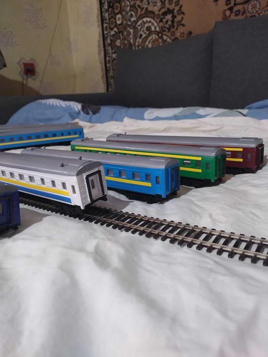 Продам пасажирські вагони СЗД і УЗ  в маштабі 1.87 на 3 де прінтері