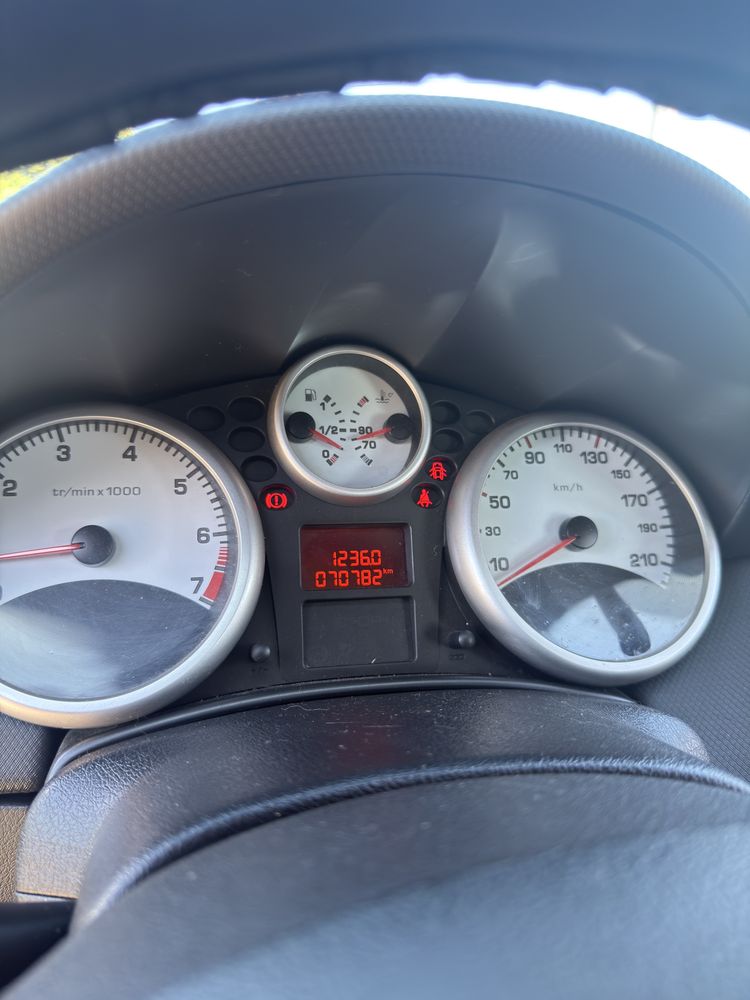 Peugeot 207 70 Mil KMs Gasolina