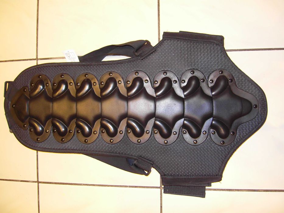 Ochraniacz pleców żółw PROTECTWEAR PR-1037 XL