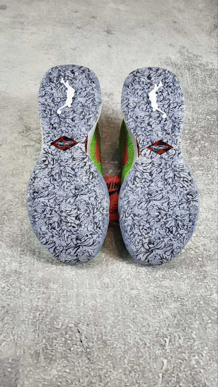 Оригінал Nike LeBron 20 "Christmas" + дод. шнурки (EUR-42-43)