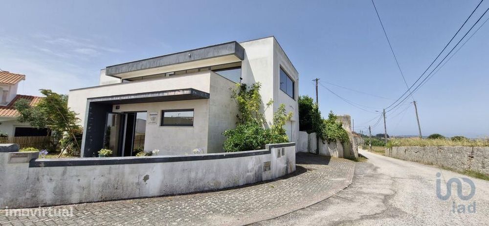 Escritório em Bárrio de 271,00 m2