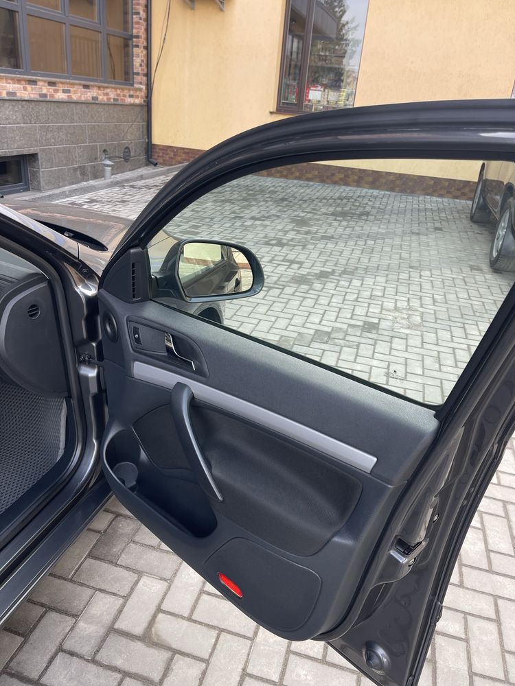 Шкода октавія 2,0 дизель автомат