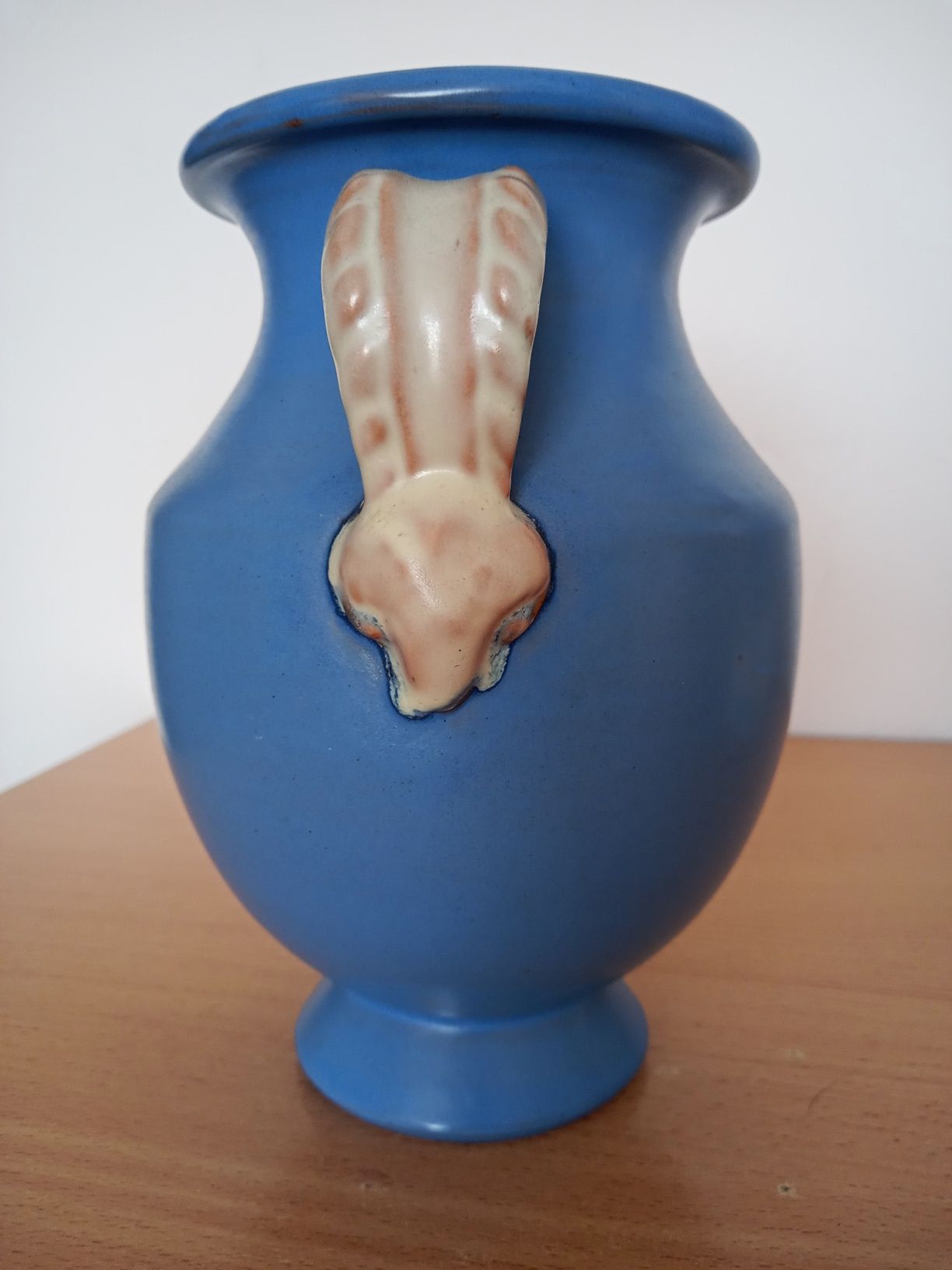 Niebieski wazon ceramiczny. Szwecja. Gabriel. Lata 40-te.