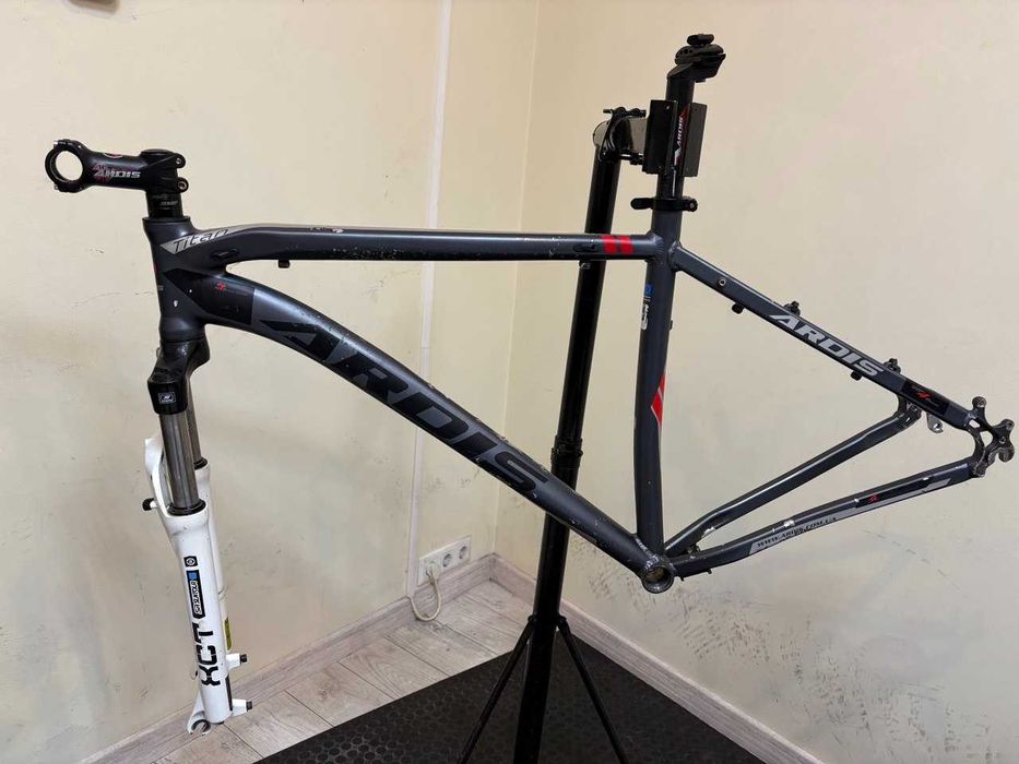 Велосипедная рама ardis tittan 27,5