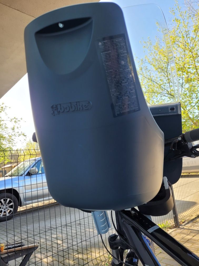 Zestaw Fotelik i kask bobike na rower dla maluszka