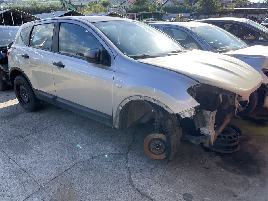 Na części Nissan Qashqai J10 lift 1.6 16v lakier KY0 G