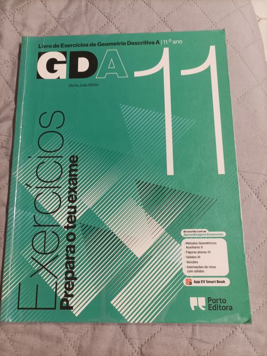 Livro de exercícios de Geometria Descritiva A