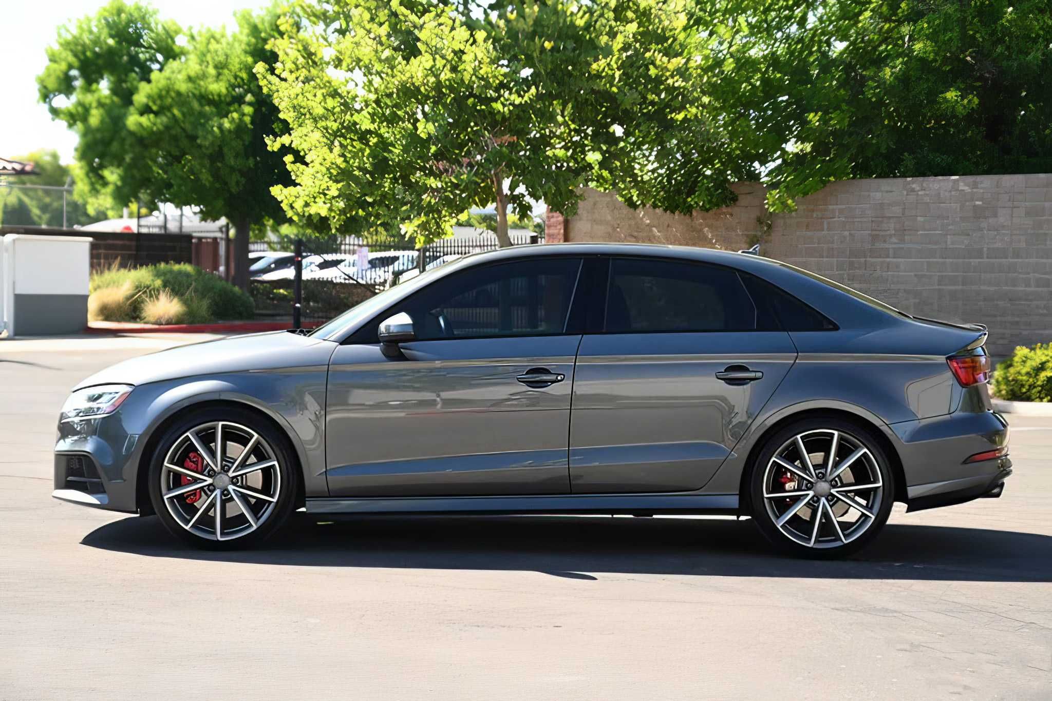 2018 Audi S3 quattro Premium Plus