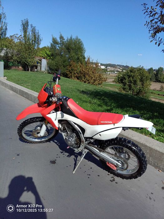 Honda CRF 250 L 2017 "docs suíços"