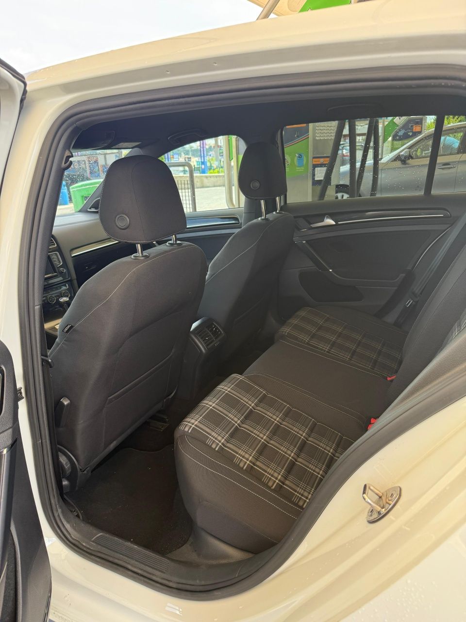 VW Golf VII GTD 2014