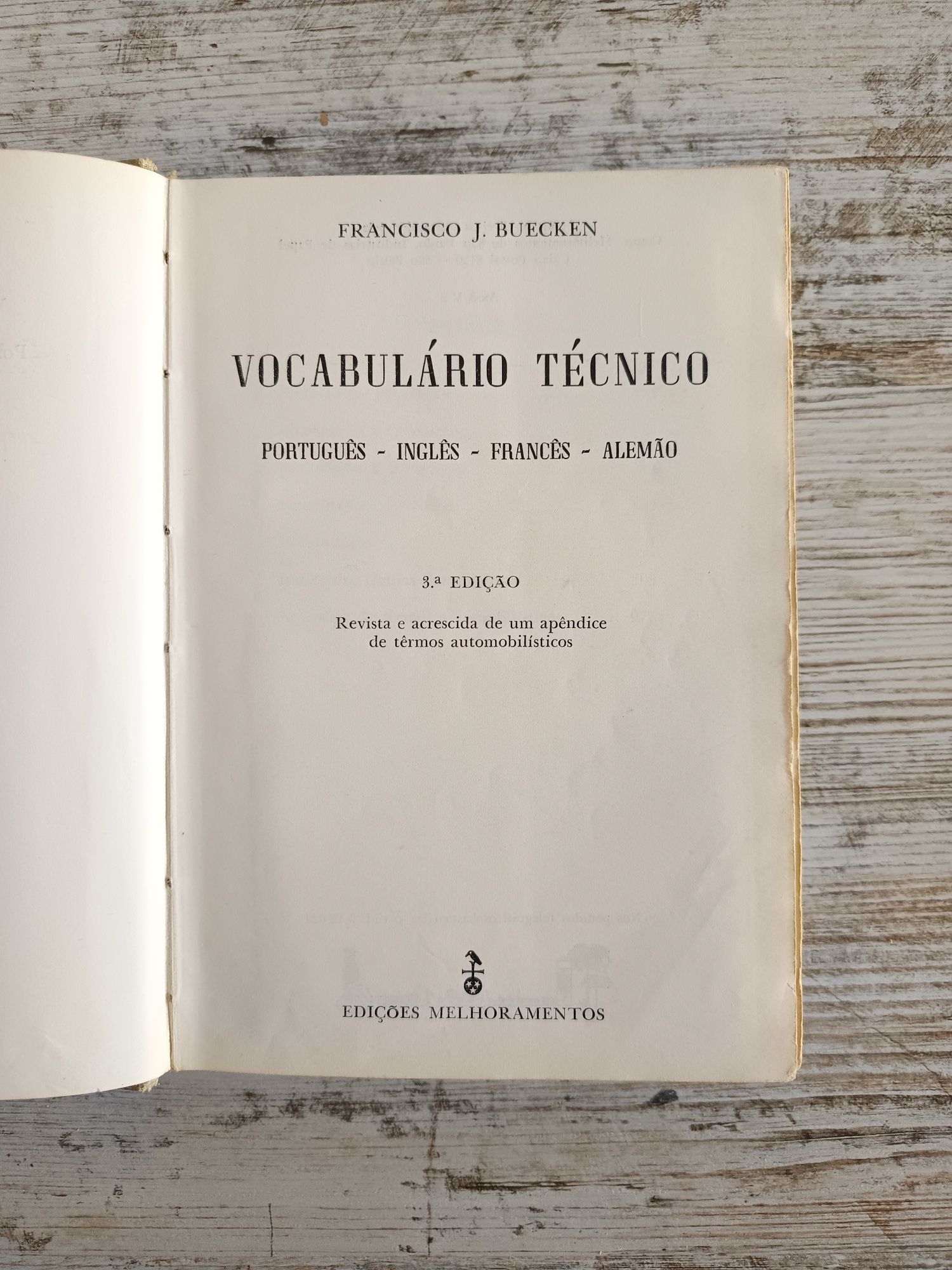Vocabulário técnico - Português, Inglês, Francês, Alemão