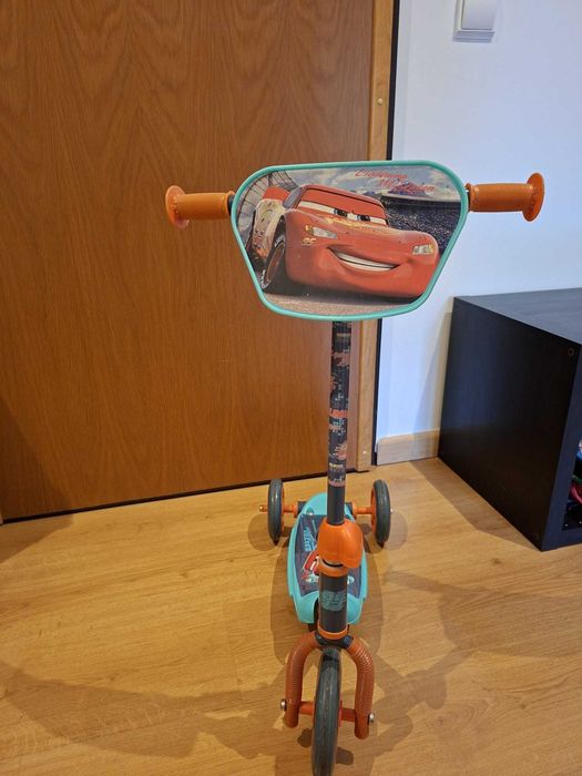 Trotinete Cars Faísca