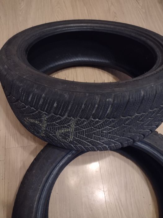 Opony zimowe   215 /45  R 17 Fronway
