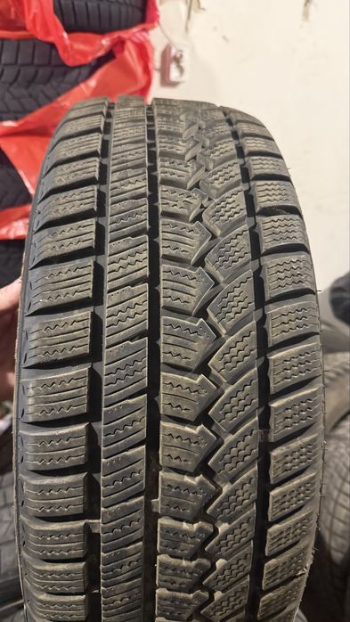4 колеса, зима  215/55 r18