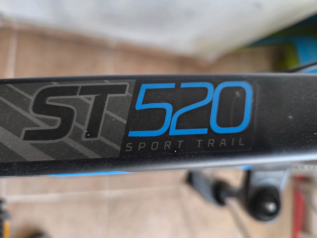 Bicicleta rockrider ST 520 sport trail + capacete+ cabo de segurança