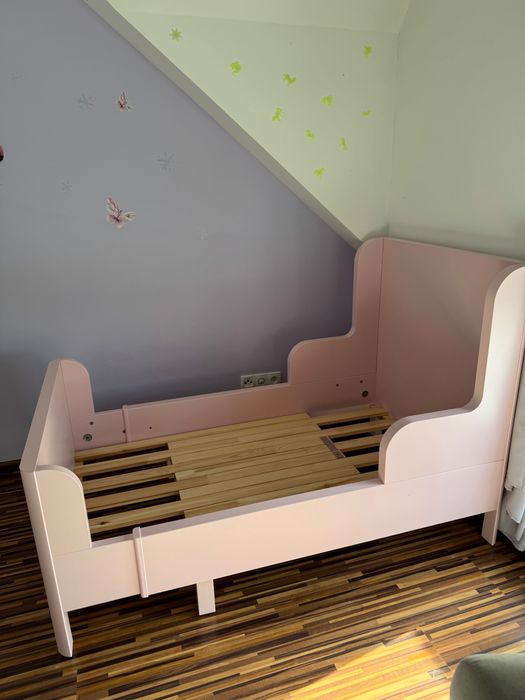 Łóżko dziecięce kolor różowy